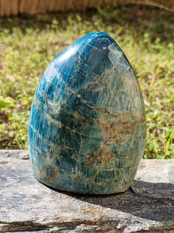 Forme Libre Apatite Bleue (Monolithe) – Image 2